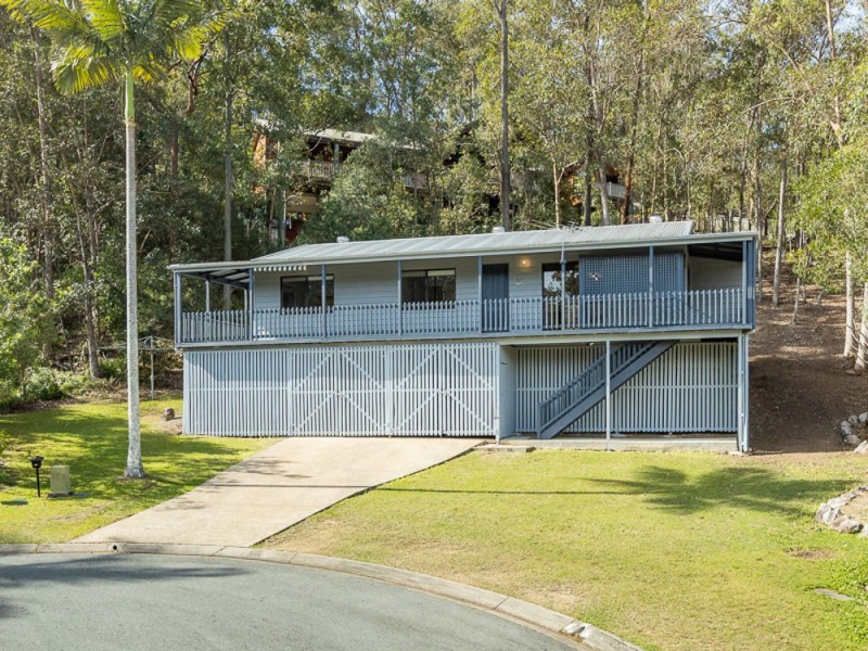 54 Bel Air Court, Ferny Hills QLD 4055