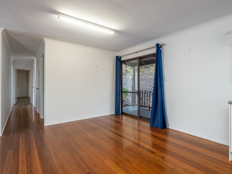 54 Bel Air Court, Ferny Hills QLD 4055