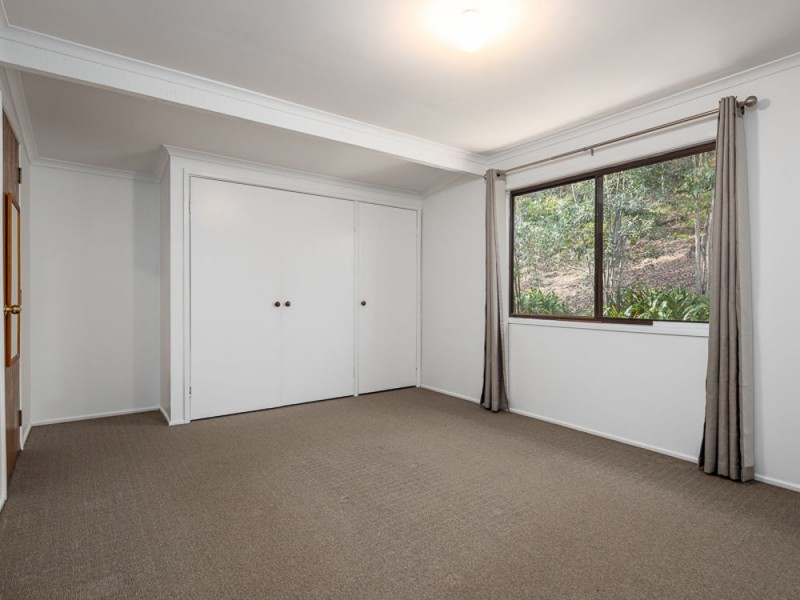 54 Bel Air Court, Ferny Hills QLD 4055