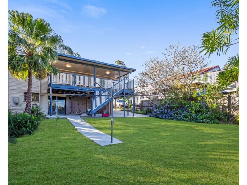 11 Conlo Crescent, Ferny Hills QLD 4055