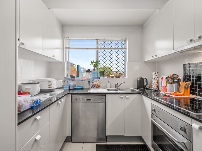 9/17 Cardross Street, Yeerongpilly QLD 4105