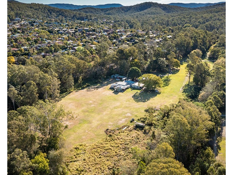 82 Rangeleigh Street, Ferny Hills QLD 4055