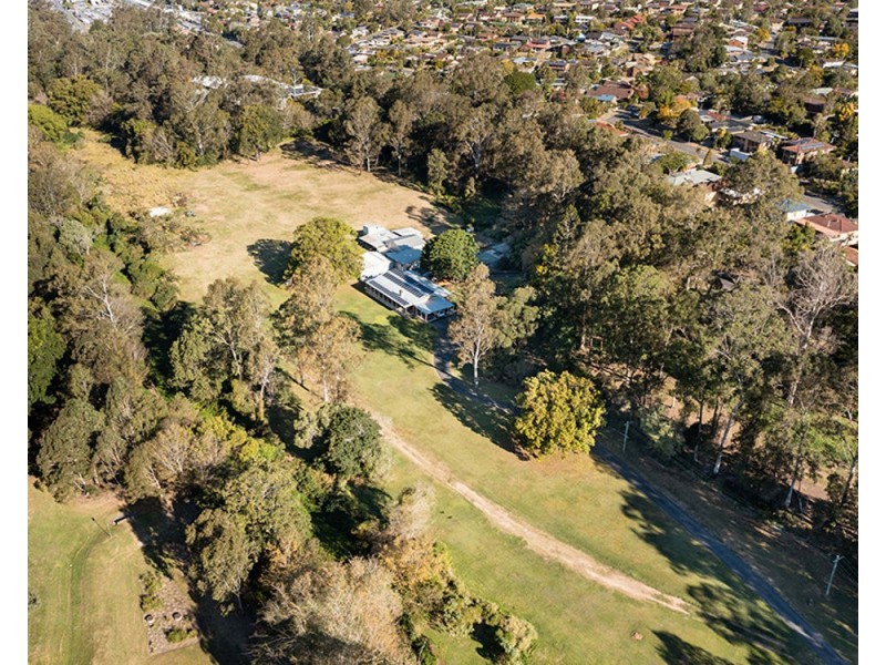 82 Rangeleigh Street, Ferny Hills QLD 4055