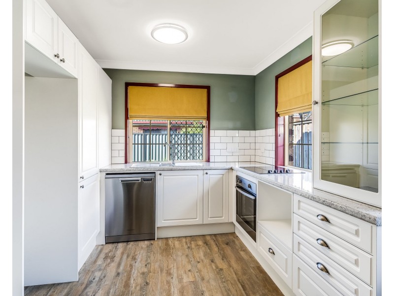 2/15 LILLY PILLY CRESCENT, Fitzgibbon QLD 4018