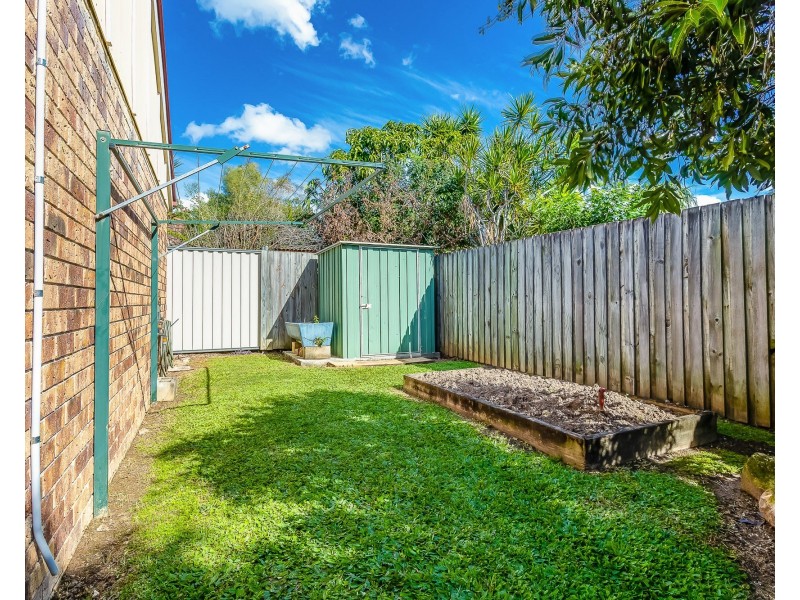 2/15 LILLY PILLY CRESCENT, Fitzgibbon QLD 4018