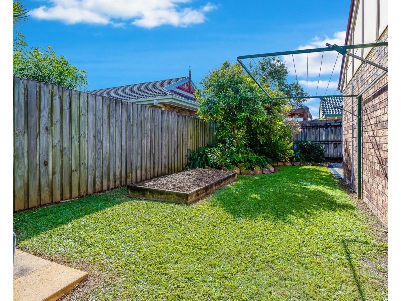2/15 LILLY PILLY CRESCENT, Fitzgibbon QLD 4018