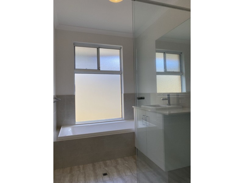 14 Park Street, Bedford WA 6052