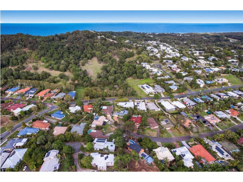 16 Halcyon Pl, Coolum Beach QLD 4573