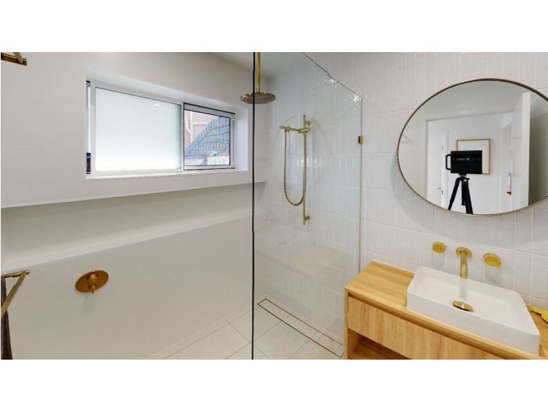 2/24 Walker Avenue, Palm Beach QLD 4221