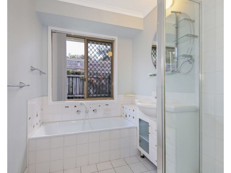 102 De Mille Street, Mcdowall QLD 4053