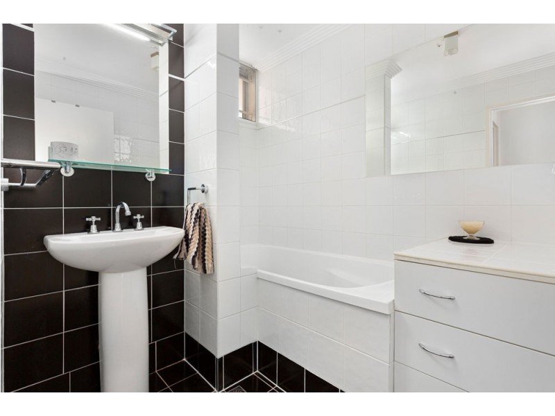 1/40 Leiper Street, Stafford QLD 4053