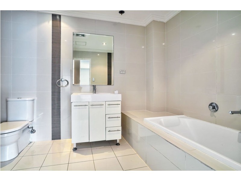 10/1-5 Mercer Street, Castle Hill NSW 2154