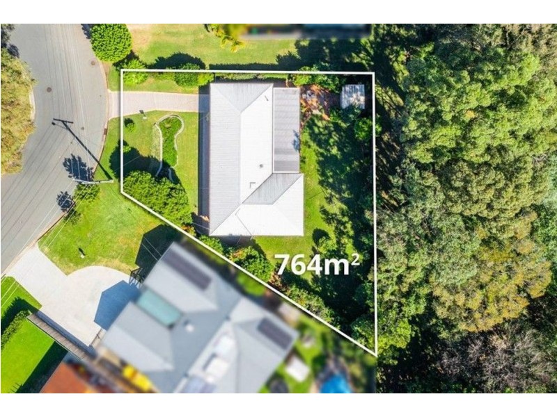 27 mergowie drive, Cleveland QLD 4163