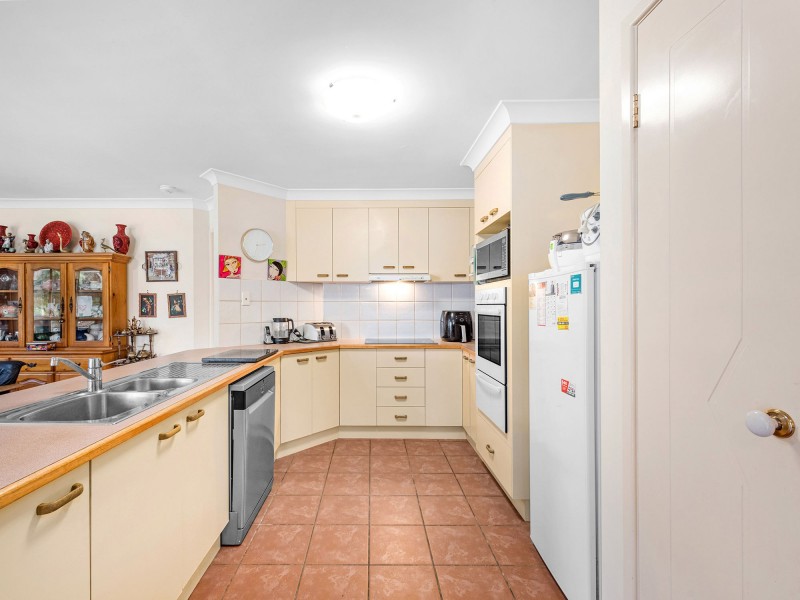 5 Lilly Lane, Birkdale QLD 4159