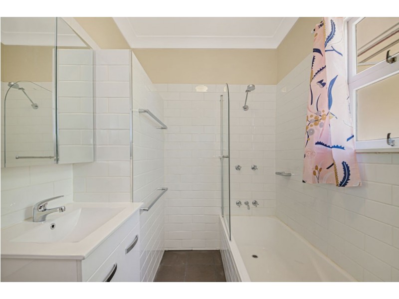 2 Ogden Street, Stafford QLD 4053