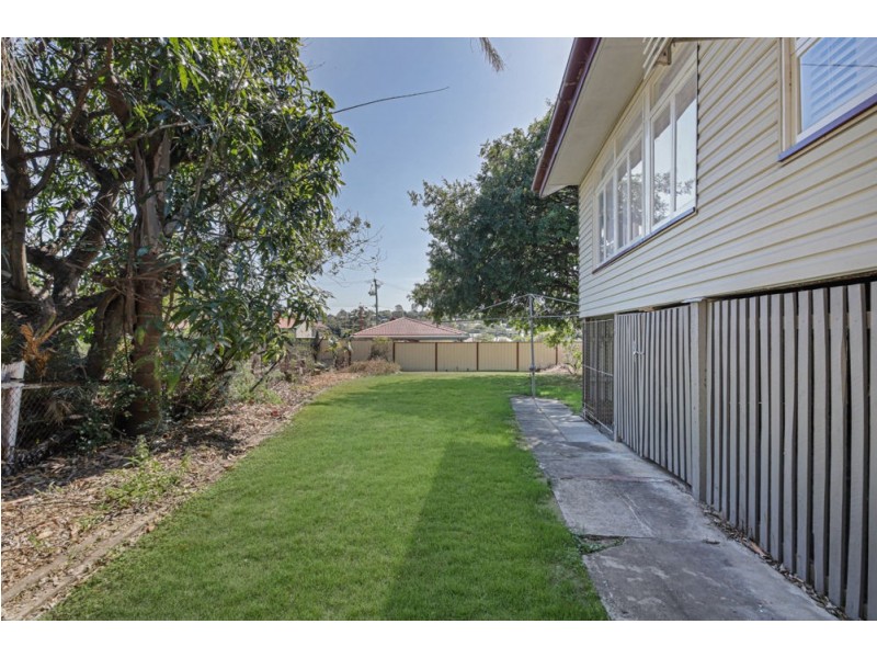 2 Ogden Street, Stafford QLD 4053