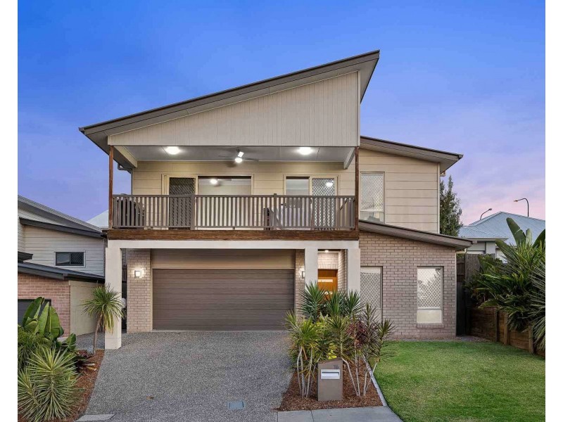 16 McGregor Place, Springfield Lakes QLD 4300