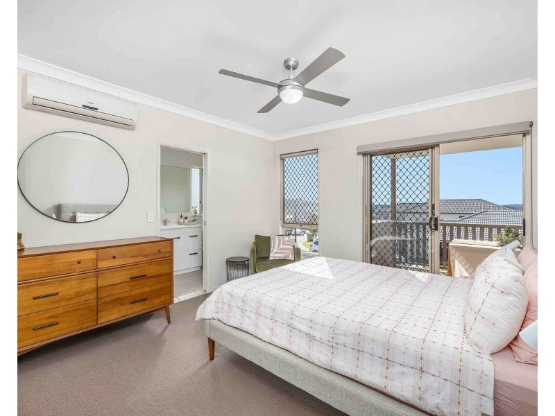 16 McGregor Place, Springfield Lakes QLD 4300