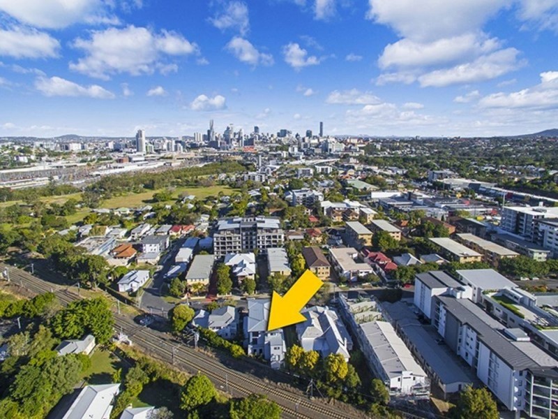 4/42 Le Geyt Street, Windsor QLD 4030