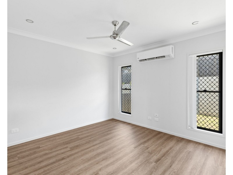 25 Sawyer St, Spring Mountain QLD 4124