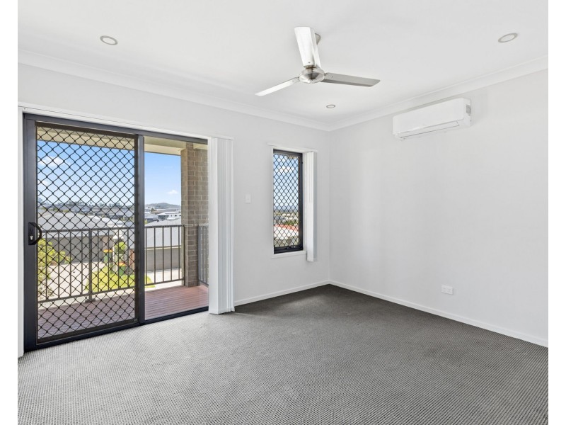 25 Sawyer St, Spring Mountain QLD 4124