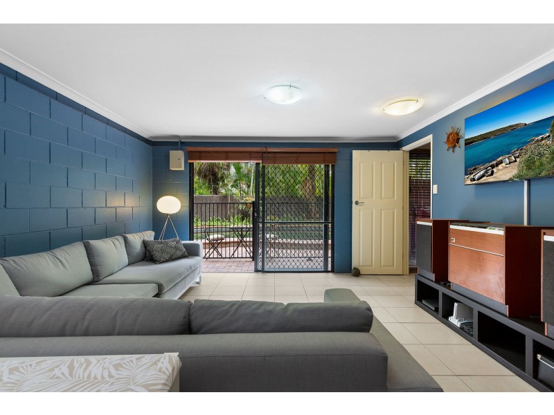 8 Tarnee Street, Ferny Hills QLD 4055