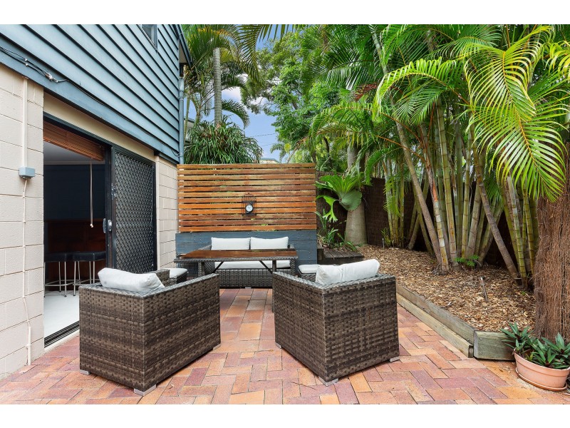 8 Tarnee Street, Ferny Hills QLD 4055