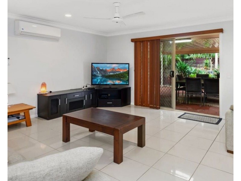 27 Johnson Parade, Ormeau Hills QLD 4208