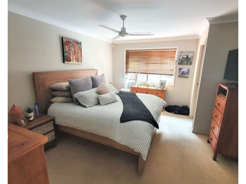 27 Johnson Parade, Ormeau Hills QLD 4208