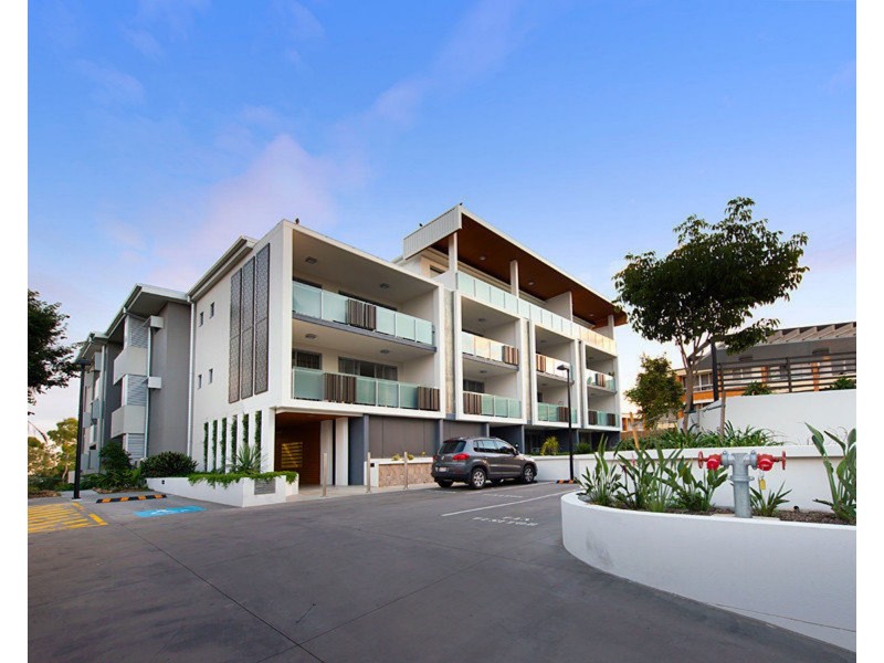 2006/8 Lochaber Street, Dutton Park QLD 4102