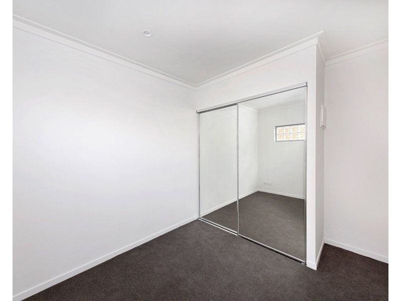 1008/8 Lochaber Street, Dutton Park QLD 4102