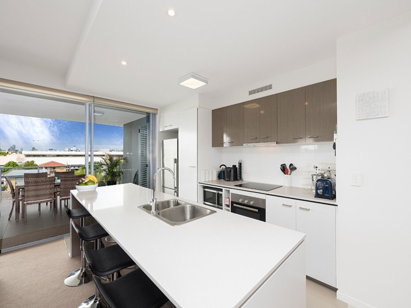 304/15 Felix Street, Lutwyche QLD 4030