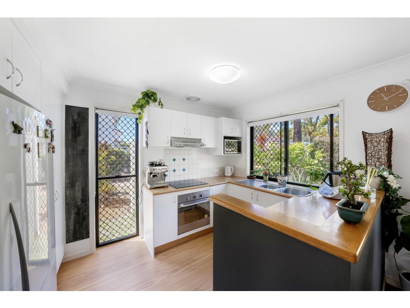 8/43 Myola Court, Coombabah QLD 4216