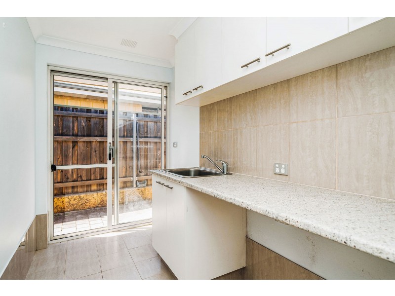 7 Tinsel Street, Yanchep WA 6035