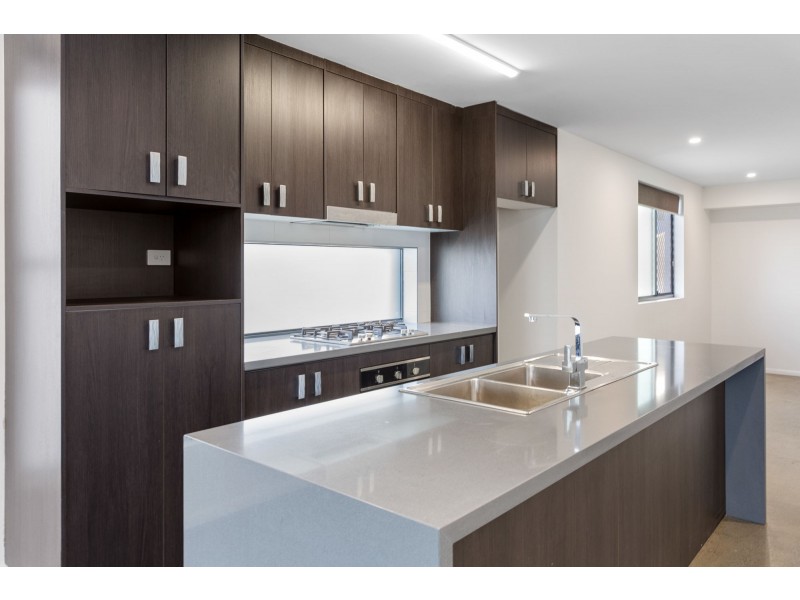 2/72A Gladstone Road, Highgate Hill QLD 4101