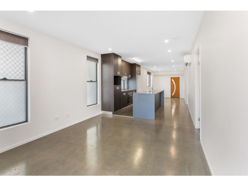 2/72A Gladstone Road, Highgate Hill QLD 4101