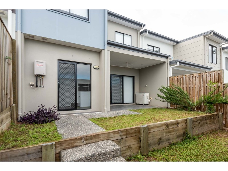 5 Imlay Lane, South Ripley QLD 4306