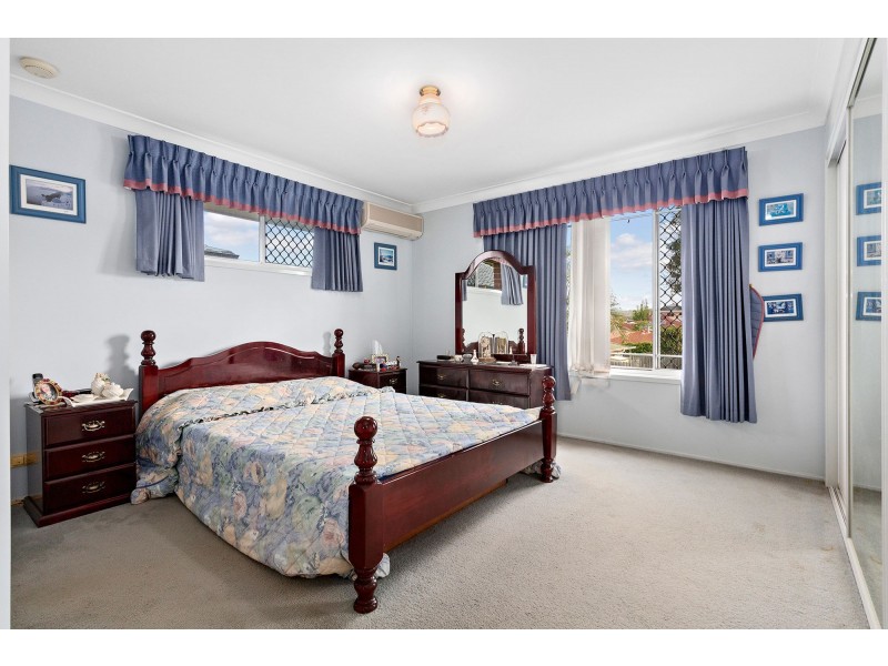 1 Ghost Gum Court, Albany Creek QLD 4035