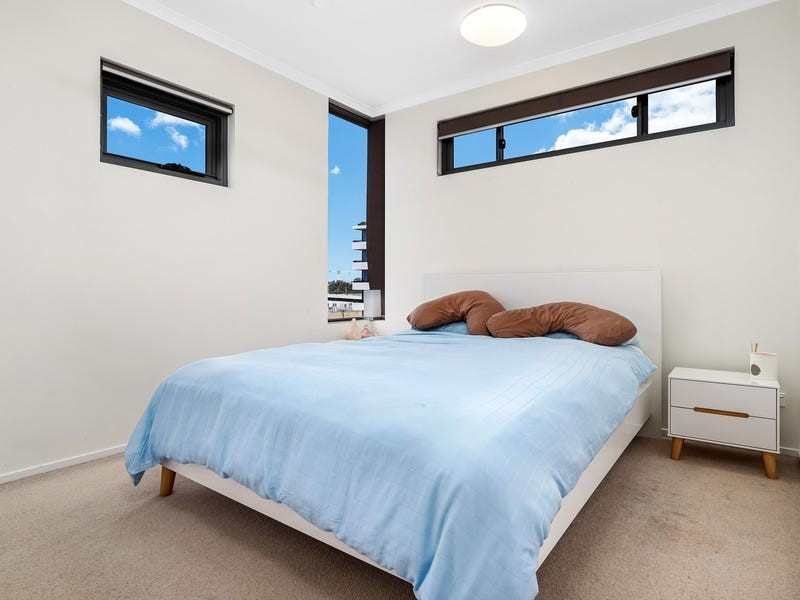 22/171 Scarborough Street, Southport QLD 4215