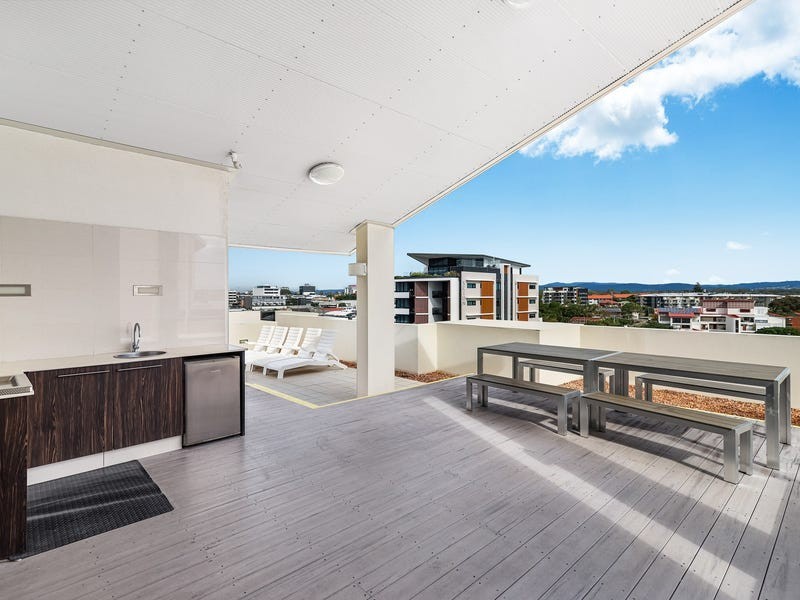 22/171 Scarborough Street, Southport QLD 4215