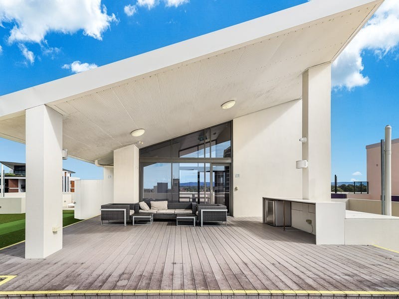 22/171 Scarborough Street, Southport QLD 4215