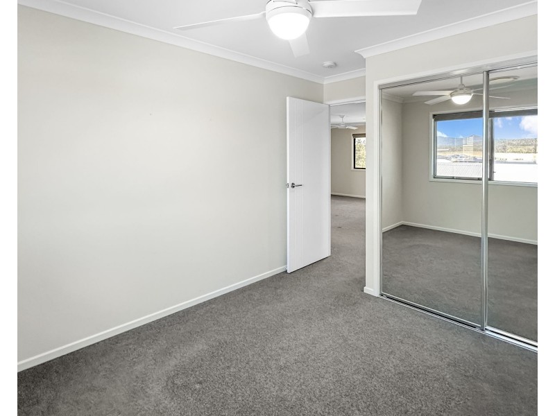 60 Watheroo Street, South Ripley QLD 4306