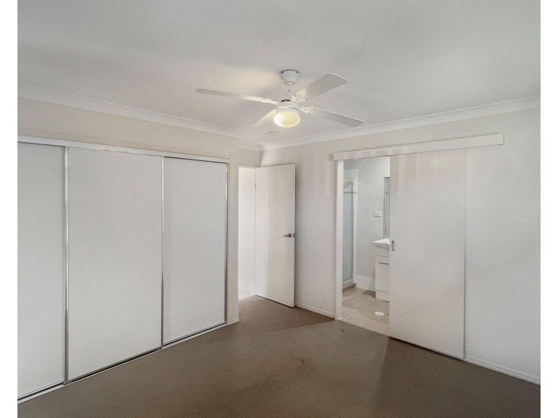 40 Lockyer Place, Crestmead QLD 4132