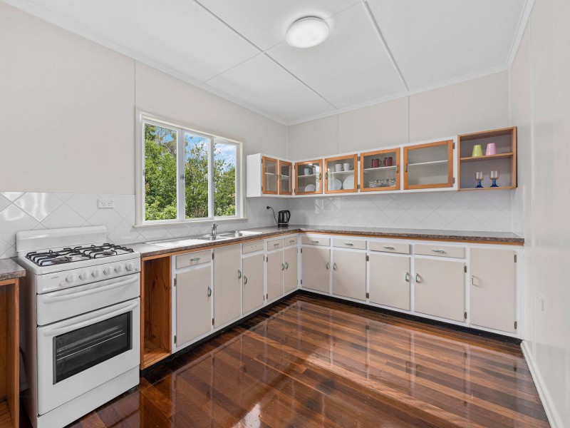 2313 Wynnum Road, Wynnum QLD 4178