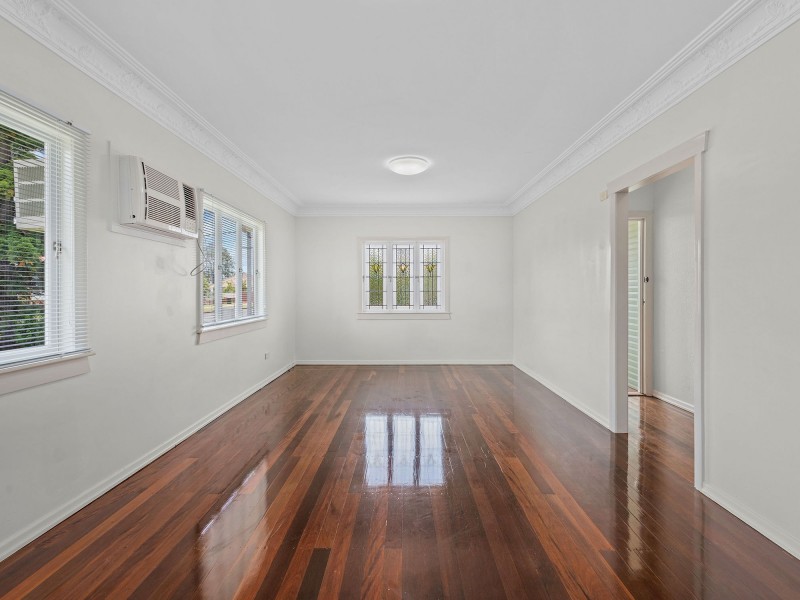 2313 Wynnum Road, Wynnum QLD 4178