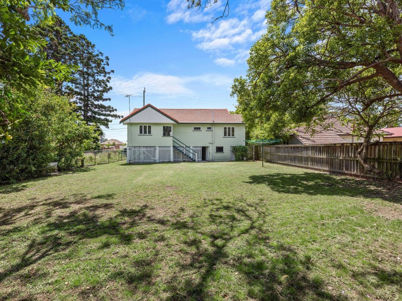 2313 Wynnum Road, Wynnum QLD 4178