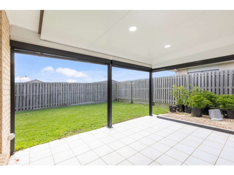 135 Highbury Drive, Redbank Plains QLD 4301