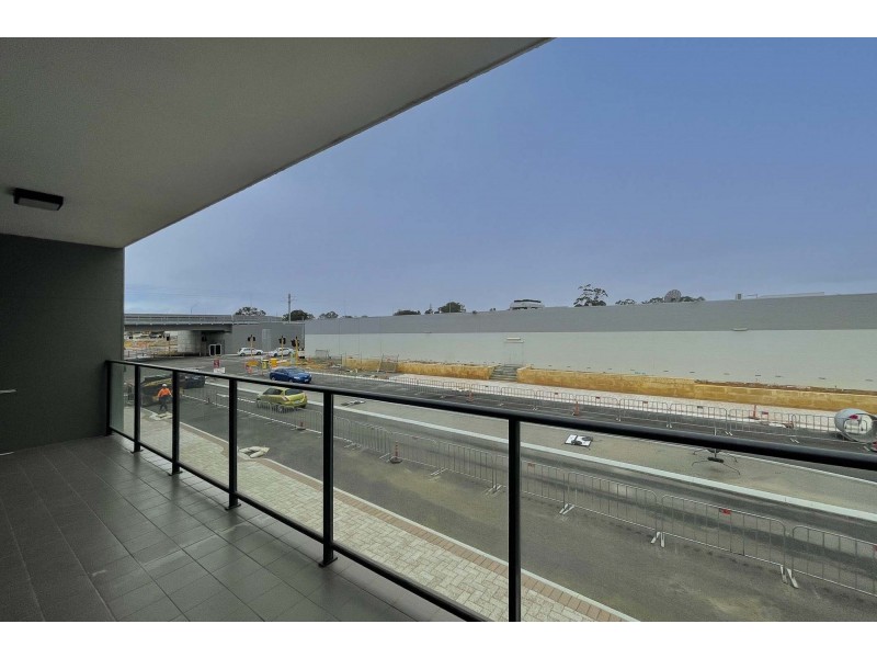 13/12 Davis Road, Kelmscott WA 6111