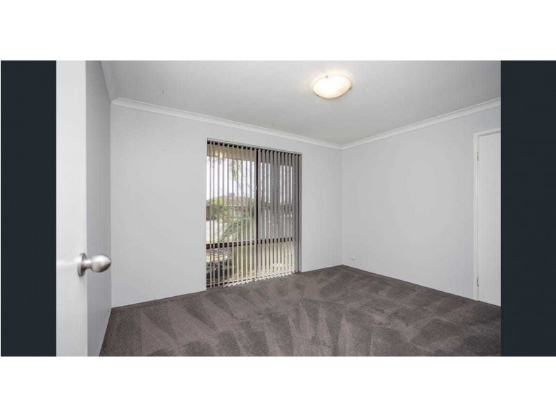 22 Morgan Road, Seville Grove WA 6112