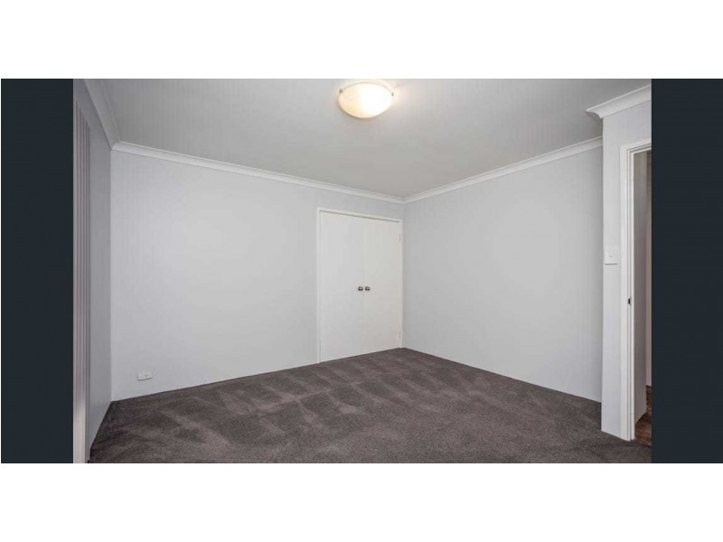 22 Morgan Road, Seville Grove WA 6112